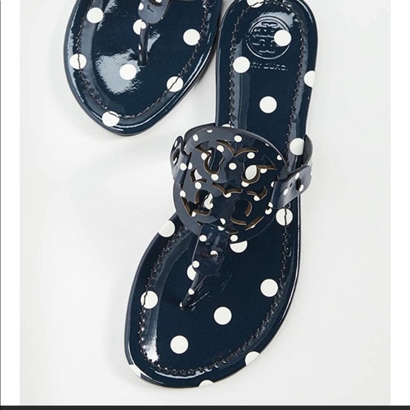NIB Tory Burch miller navy polka dot 7 - Picture 1 of 4